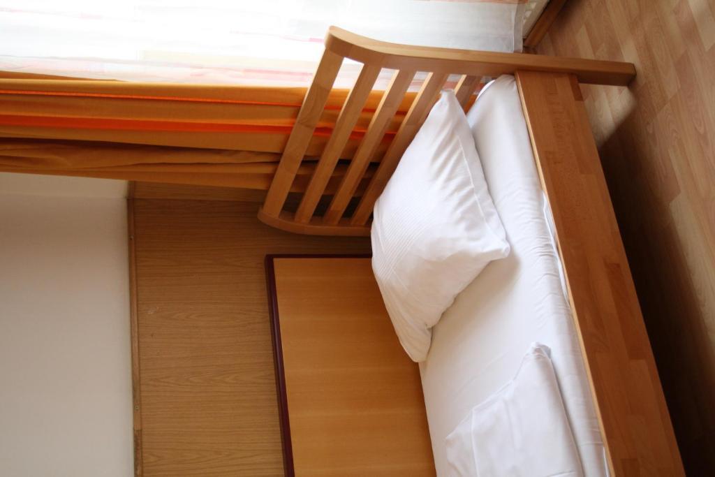 Bed & Breakfast Cyrus 2*